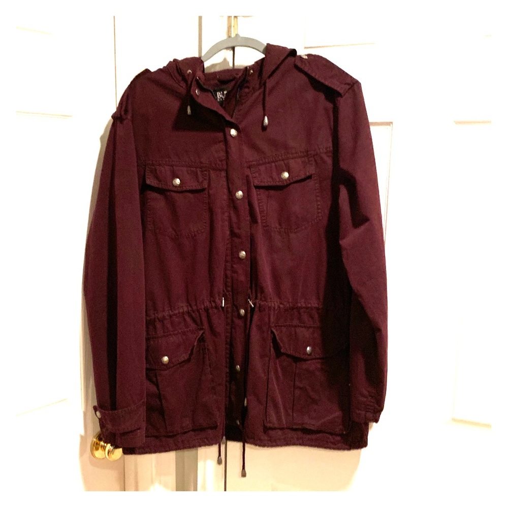 Good condition maroon utility jacket 🧥